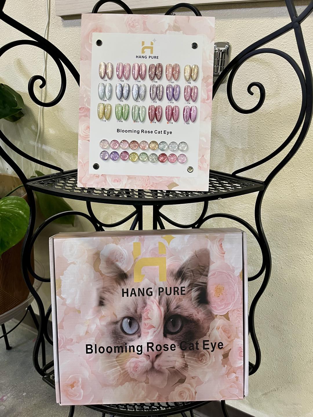 Blooming Rose Cat Eye – 18 Colors